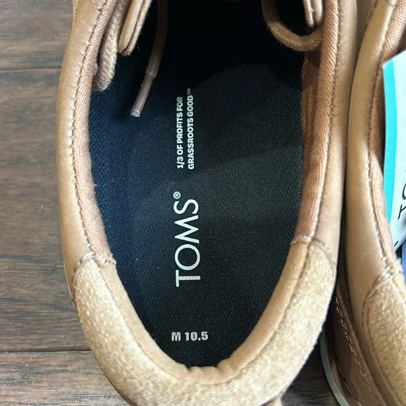 TOMS Men's, Navi Oxford 10019564 Brown Sugar Leather. New without box. 10.5 - Picture 4 of 7